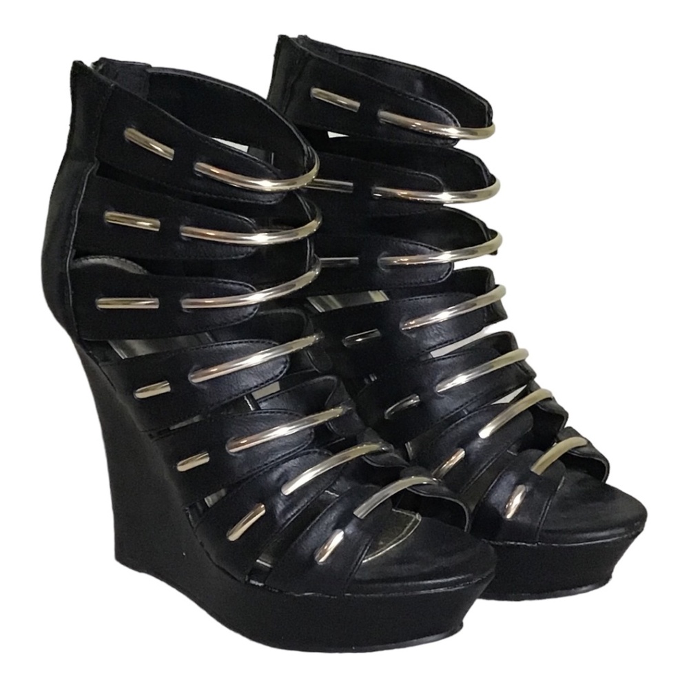 SF Women’s Black/ Gold Wedge  Gladiator Style Sandals Size 9 GUC